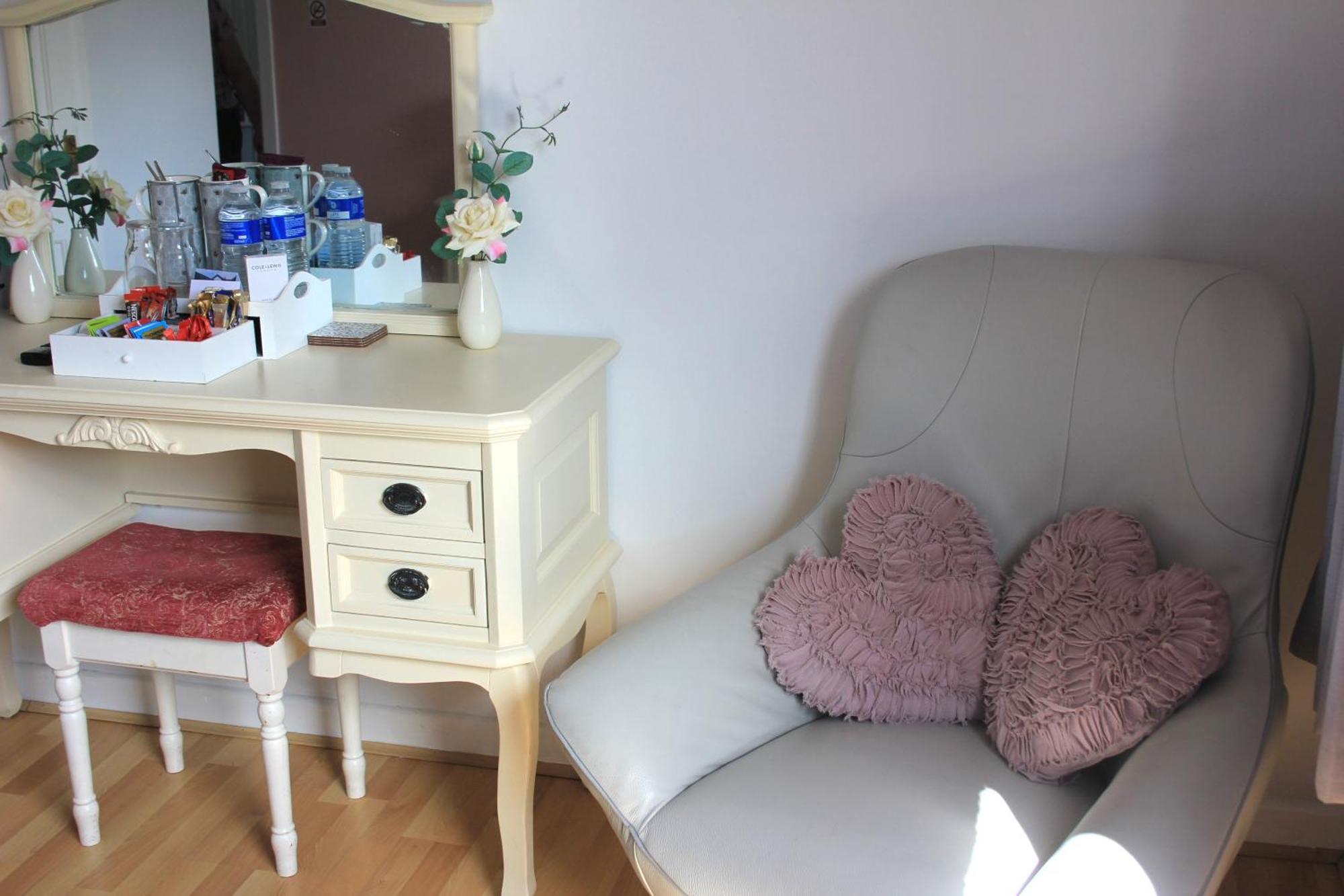 Cairnview Bed And Breakfast ลาร์น ภายนอก รูปภาพ