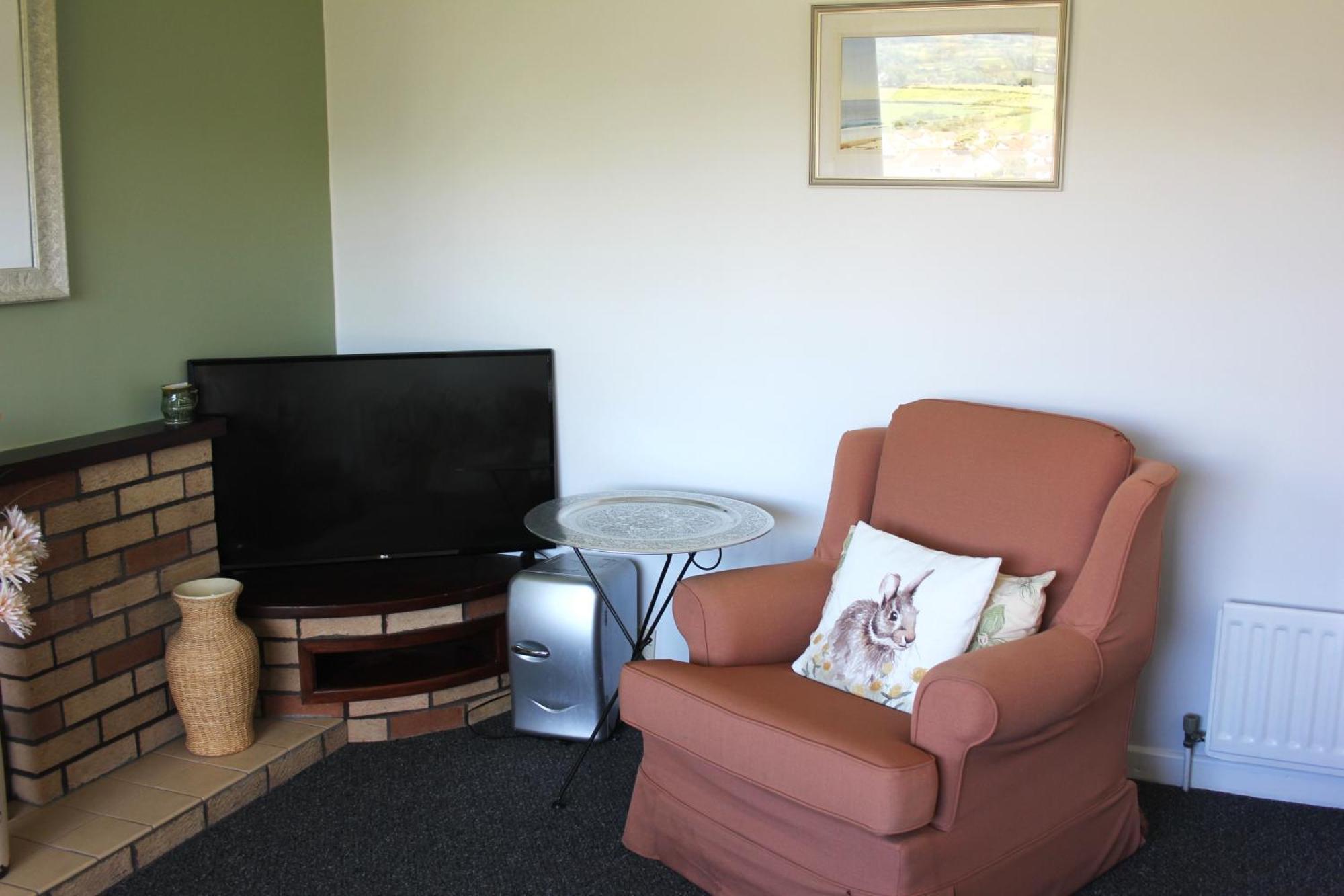 Cairnview Bed And Breakfast ลาร์น ภายนอก รูปภาพ